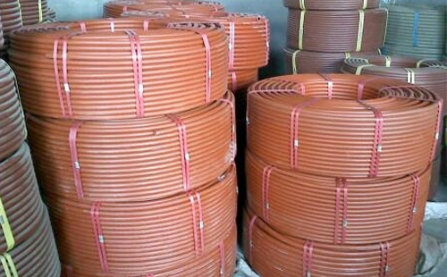 提升工程安全：聚乙烯(RPE)阻燃巴青穿线管在现代建筑中的应用